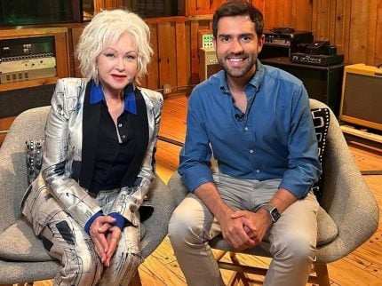 Cortada do Fantástico, Cyndi Lauper vai aparecer no Jornal Hoje