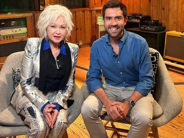 Cortada do Fantástico, Cyndi Lauper vai aparecer no Jornal Hoje