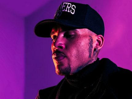 Sósia de Chris Brown pede para que rapper “reclame com Deus”. Veja!