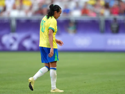 Marta foi expulsa na primeira fase contra a Espanha e pegou dois jogos de suspensão (Getty Images)