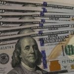 Dólar recua para R$ 5,43 e atinge menor valor em nove meses