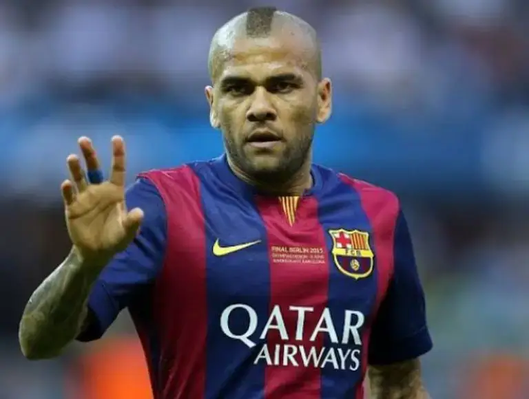 Daniel Alves pode estar livre em menos de 6 anos se condenado por estupro