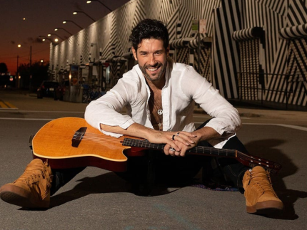Por onde anda Daniel Del Sarto? Ex-galã vive fase criativa fora das novelas