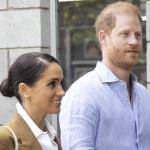 Harry promove evento natalino sem Meghan e aumenta rumores de divórcio