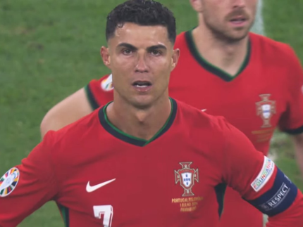 Cristiano Ronaldo chorou após perder pênalti (Reprodução)