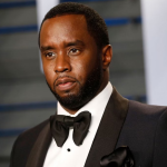 Time de Diddy diz que vídeo do rapper agredindo ex foi modificado e o original foi destruído