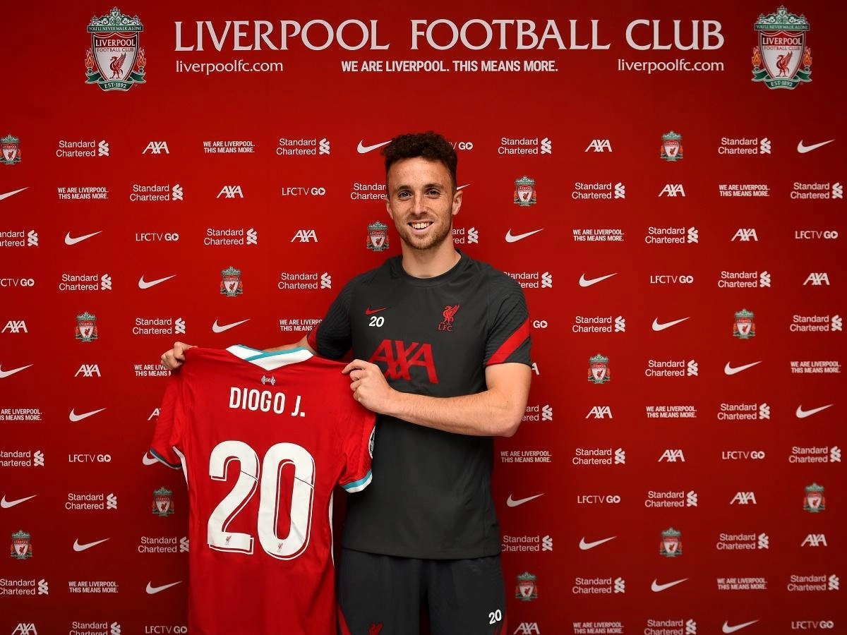 Liverpool anunciou que irá imortalizar a camisa 20, de Diogo Jota/ Reprodução