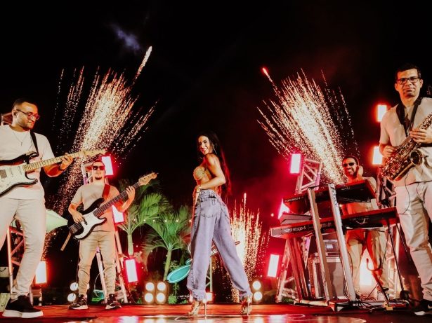 Larissa vira a chave e apresenta nova identidade com o álbum “Arrocha Gostosinho”