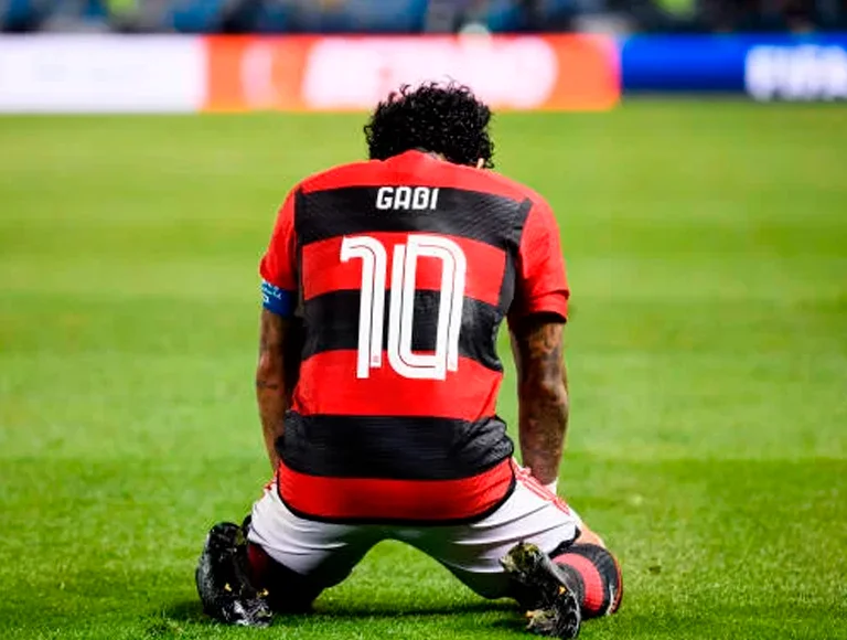 DR no Ninho do Urubu? Relação de Gabigol com Flamengo estremece e clube já admite venda