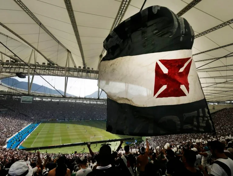 O Vasco decidiu brigar com os rivais pela administração do estádio. Foto: Reprodução