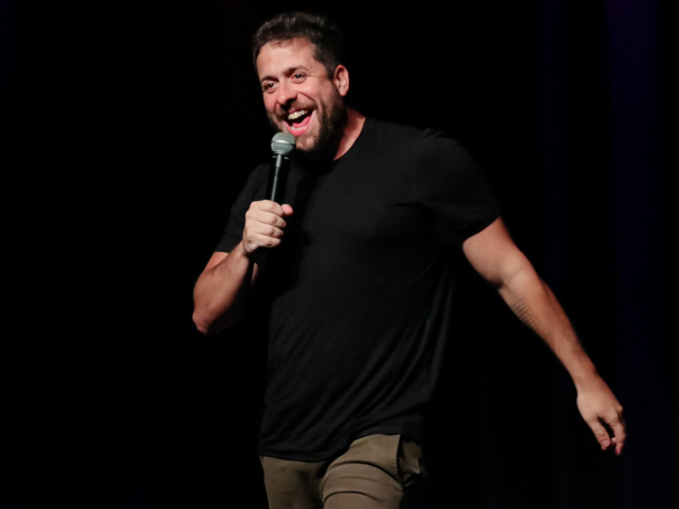 Stand-up de Maurício Meirelles chega a São Paulo com temporada especial