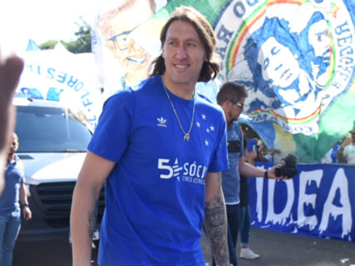 Cássio é apresentado no Cruzeiro. Foto: Reprodução