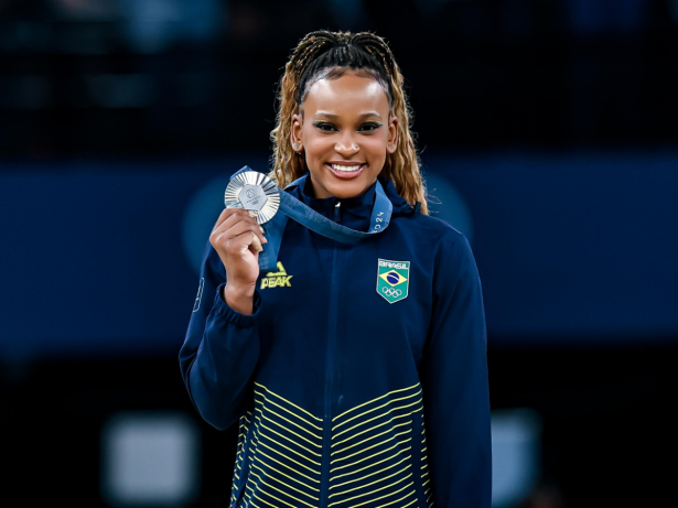 Rebeca Andrade é a grande atração da cerimônia de abertura do Rio Open 2025