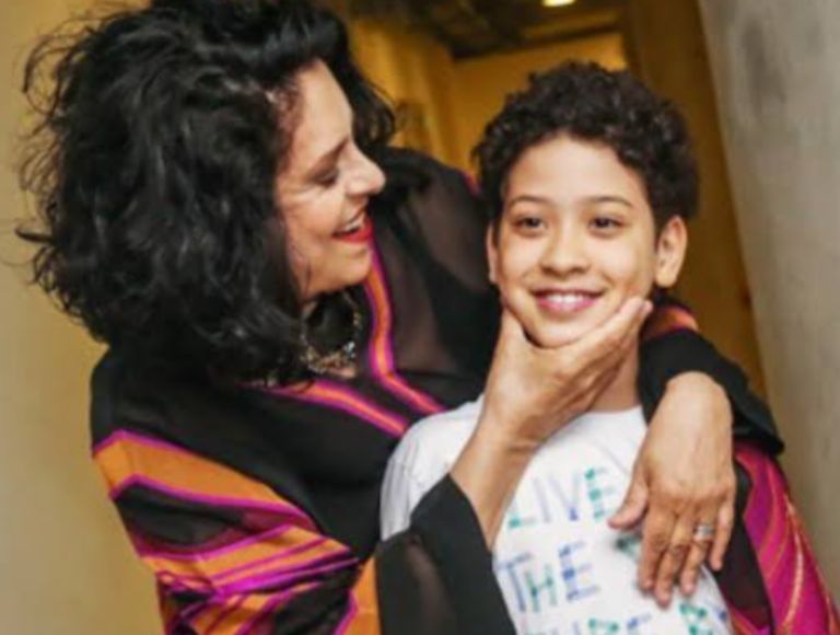 Gal Costa com o filho há alguns anos