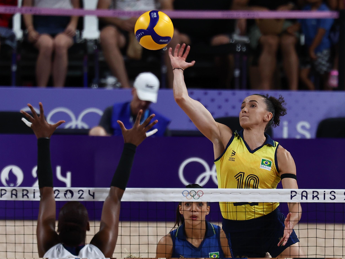 Brasil venceu a República Dominicana por 3 a 0 nas quartas de final do vôlei feminino em Paris-2024 (Luiza Moraes/COB)