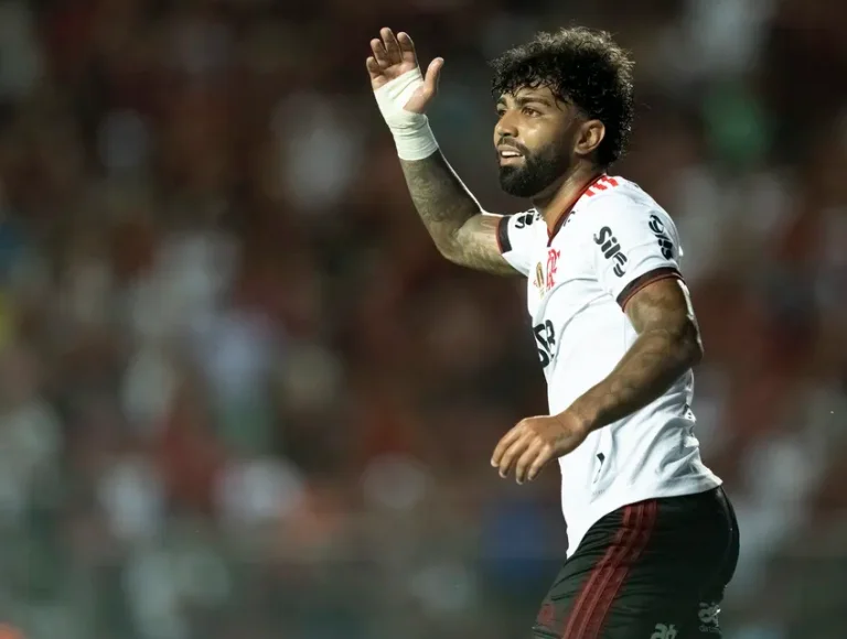 Empresário de Gabigol confirma acordo com Flamengo e nega conversa com Corinthians