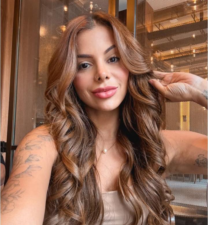 Reprodução/Instagram/@evelynregly