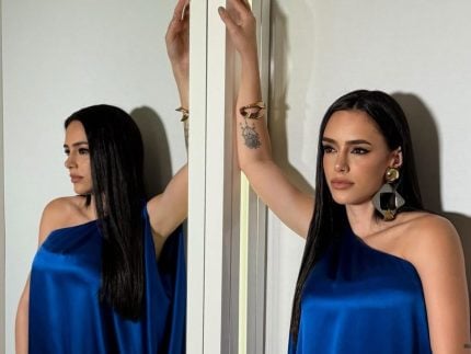 Bruna Biancardi posa com look avaliado em mais de R$ 30 mil