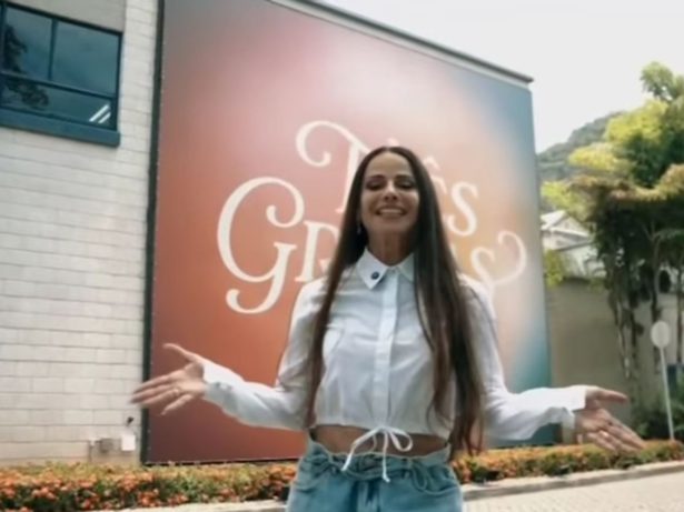 Viviane Araujo anuncia oficialmente sua participação em “Três Graças”: “Absolute novelão”