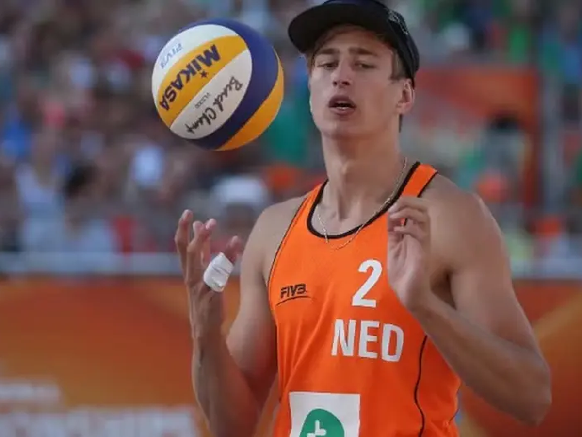 Steve van de Velde, atleta holandês do vôlei de praia condenado por estupro de uma menina de 12 anos (Reprodução)