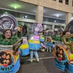 Nikolas move ação contra Acadêmicos de Niterói por retratar cristãos em latas de conserva