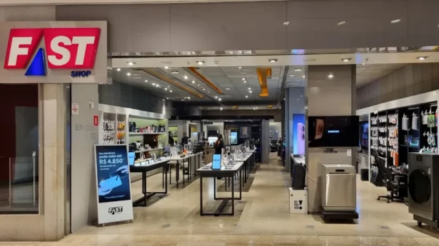 Fast Shop é acusada de fraudar créditos tributários e recebe multa bilionária