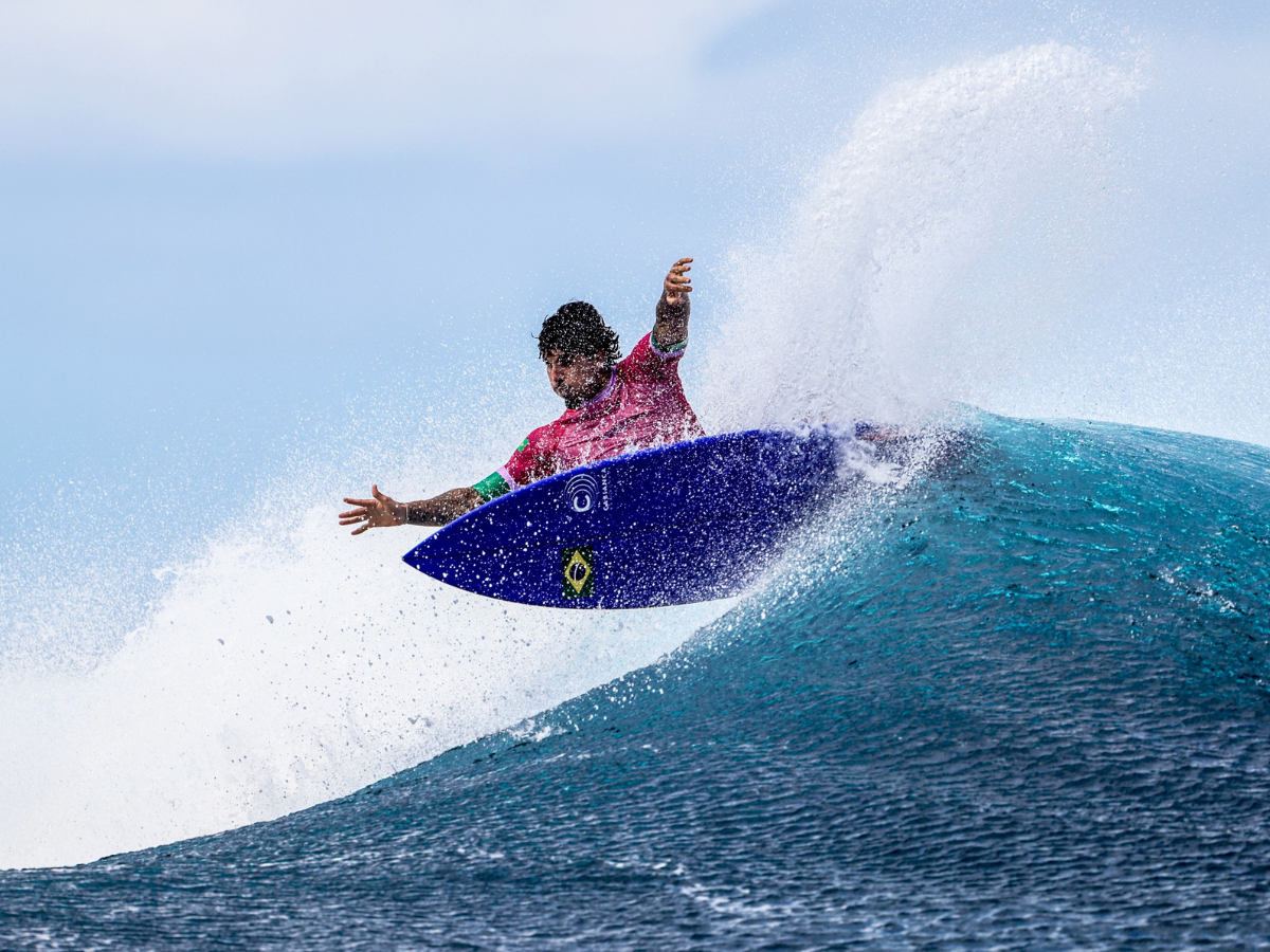 Gabriel Medina perde semifinal no ultimo dia de provas 
Crédito: Reprodução/William Lucas/COB