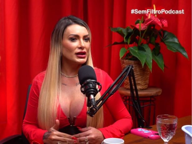 Andressa Urach revisita período religioso e admite agressão ao filho: “Fui intolerante”