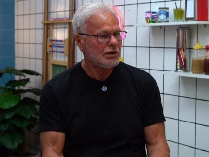 Após eliminação, Kadu Moliterno critica postura agressiva de Dhomini no “Power Couple”