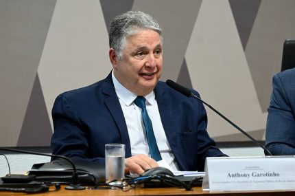“Vou fazer podcast”, diz Garotinho ao ser questionado sobre os próximos 4 anos
