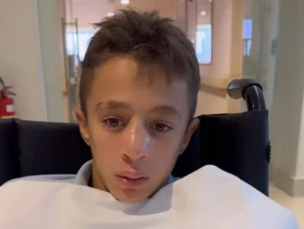 Filho de Letícia e Juliano Cazarré vai parar no hospital após acidente no futebol