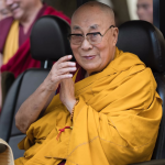 14º Dalai Lama completa 90 anos e revela que vai se reencarnar “no mundo livre”