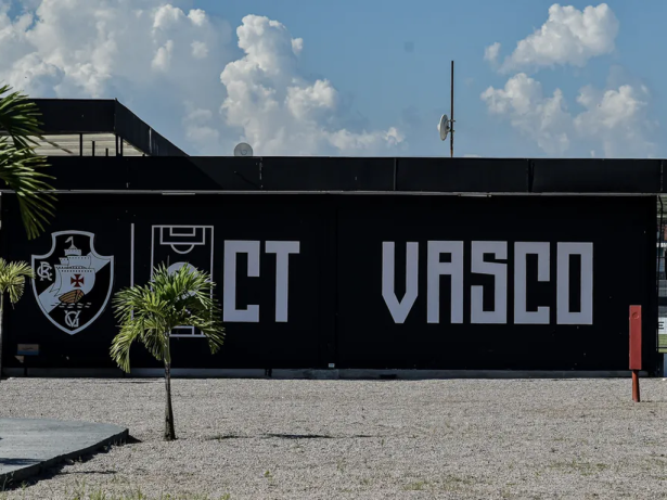 Vasco negocia com Prefeitura do Rio para antecipar obras no CT Moacyr Barbosa