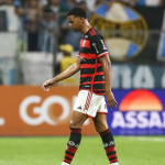 Grêmio alega não ter existido racismo contra Carlinhos e quer retratação do Flamengo