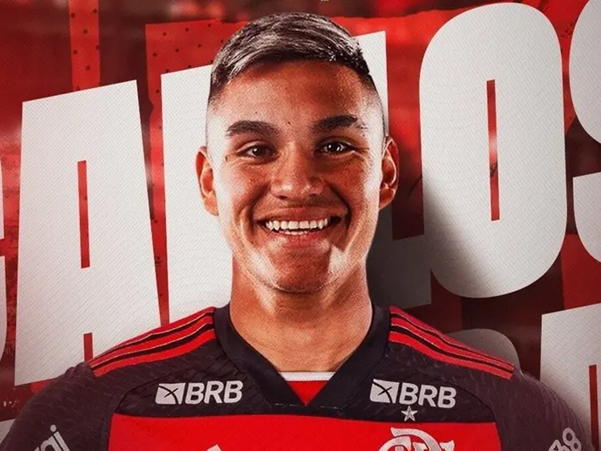 Carlos Alcaraz foi a maior contratação da história do Flamengo (Reprodução)