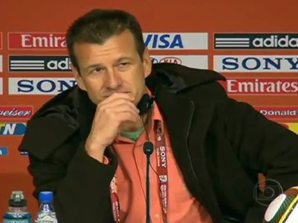 Antes de Ancelotti, relembre estreia dos técnicos que passaram pela Seleção Brasileira 5 A primeira passagem de Dunga na Seleção, entre 2006 e 2010, terminou após a Copa do Mundo daquele ano.