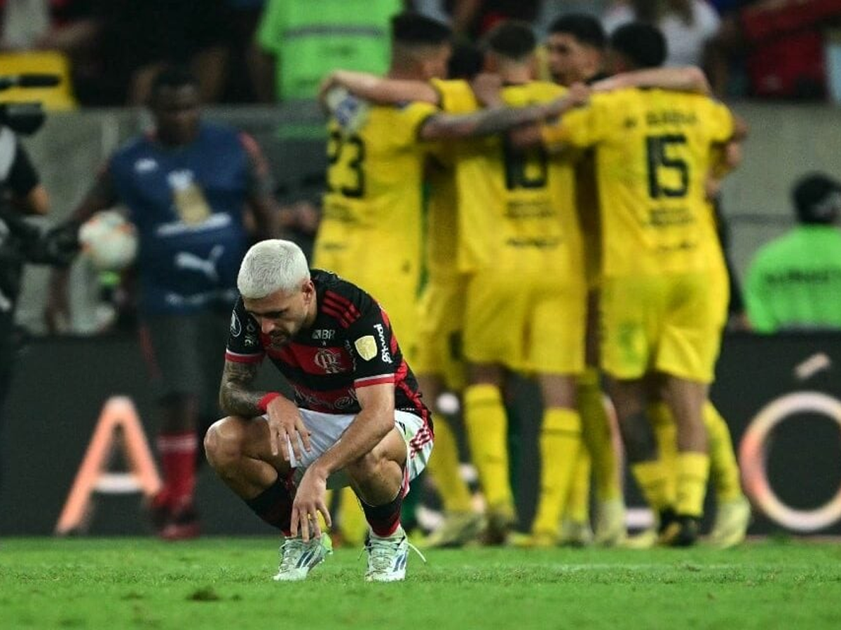 Peñarol venceu o Flamengo em pleno Maracanã por 1 a 0 (Reprodução)