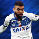 Próximo do Cruzeiro, Gabigol avalia mansões em condomínio de luxo em BH