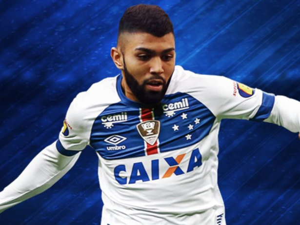 Próximo do Cruzeiro, Gabigol avalia mansões em condomínio de luxo em BH