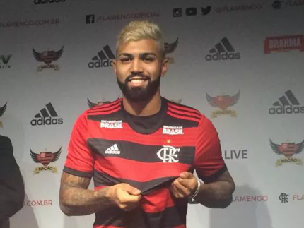 Próximo a Zico e do céu ao inferno, Gabigol entra para sempre na história do Flamengo