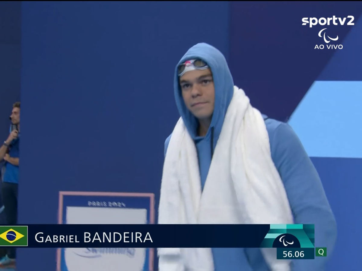 Gabriel Bandeira conquistou o bronze nos 100m borboleta na modalidade S14 (Reprodução)