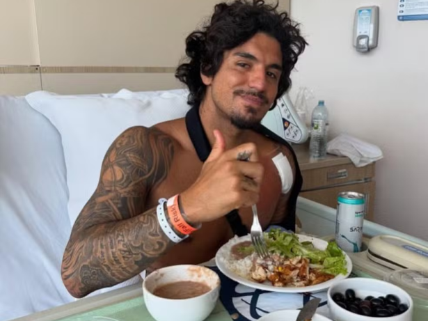 Gabriel Medina recebe alta após passar por cirurgia e vai iniciar recuperação