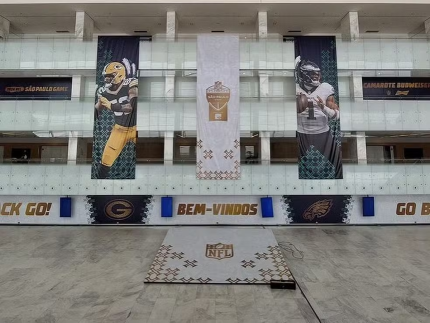 Neo Química Arena foi palco do confronto Philadelphia Eagles x Green Bay Packers, o primeiro da NFL no Brasil (Reprodução)