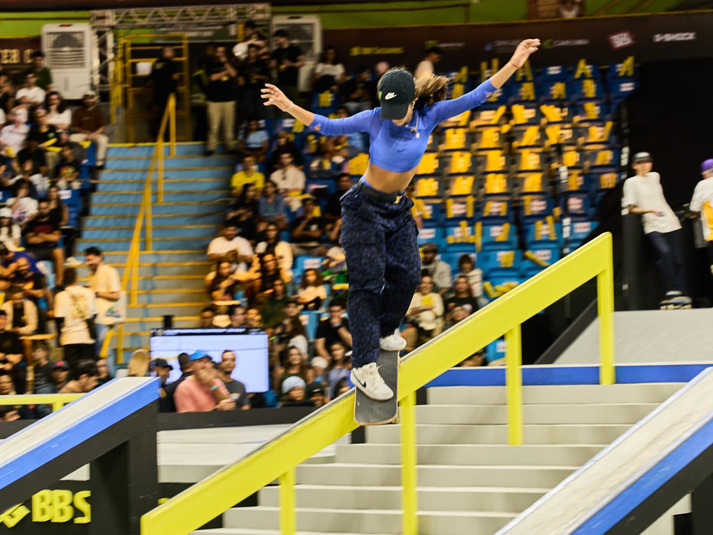 Rayssa Leal se tornou a primeira tricampeã mundial do skate no Ginásio do Ibirapuera, em São Paulo (Tainá Nascimento)