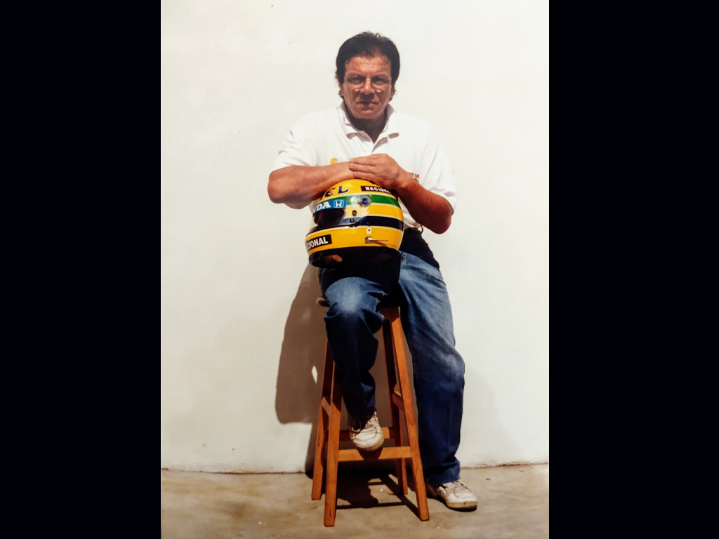 Sid Mosca e sua arte: o icônico capacete de Ayrton Senna (Arquivo Sid Special Paint)