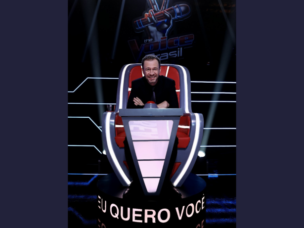 Tiago Leifert comenta gravações do novo The Voice e elogia técnico: “não tá de brincadeira”