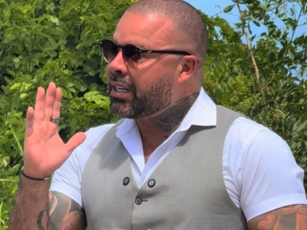 Anestesista vira réu após morte de influenciador que fecharia costas com tatuagem em SC