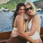 Aniversário em alto mar: Flávia Alessandra se declara para filha após festa no barco 
