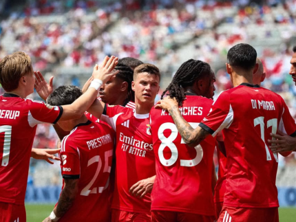 Benfica surpreende, vence o Bayern e os alemães enfrentam o Flamengo nas oitavas