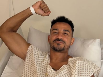 Danilo, do Flamengo, passa por cirurgia após fraturas na mandíbula e tranquiliza torcida